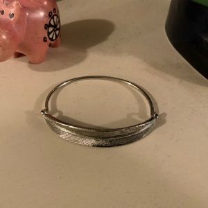 Lia Sophia leaf bracelet